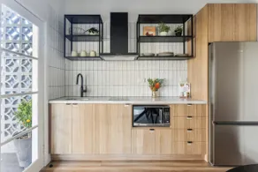 A Modern Coastal Stay in Dromana - Image 5