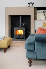 Luxury cosy cottage with log burner - Image 4