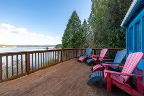 Waterfront Whidbey Cabin | Sleeps 6 | Beach Access - Image 3