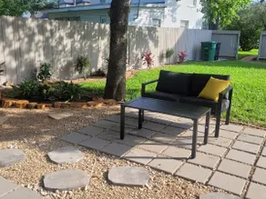 Cosy appt + paradise backyard - Image 2