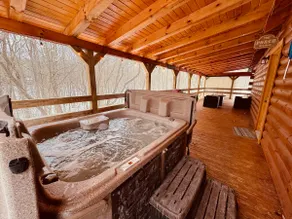 Holler Inn at Getaway Cabins - Image 5