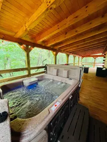 Holler Inn at Getaway Cabins - Image 3