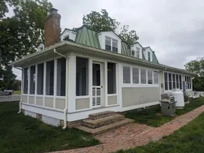 The Hopkins House-Waterfront-Pet Friendly-New Rate - Image 4