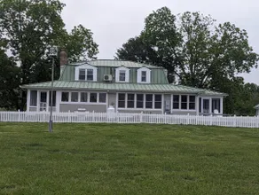 The Hopkins House-Waterfront-Pet Friendly-New Rate - Image 5