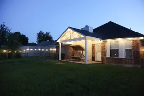 Spacious TX Oasis – Game Room, PS5, Xbox, & BBQ - Image 5