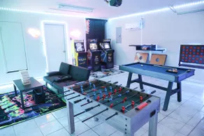 Spacious TX Oasis – Game Room, PS5, Xbox, & BBQ - Image 2
