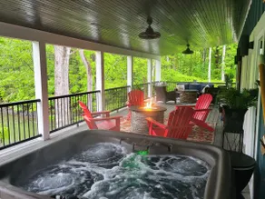 Lake Luxury with 17 ft SwimSpa - Image 4