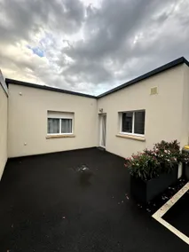 Beautiful 3P house with Jacuzzi - the hillsides - Image 2