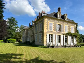 Charming 19th-century chateau - Image 3