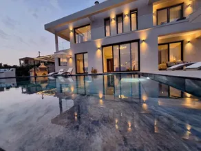 DEOS VILLA - Image 2