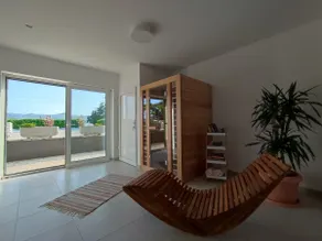 Holiday Home Cherry Tree - Image 3