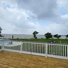 Lone Star Bayhouse - Image 5