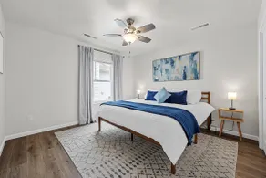 *Central Location*2 King Beds* - Image 3