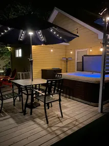 Designer Gem | Hot Tub | Quiet Neighborhood - Image 2