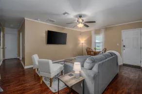 Bartow Oaks Oasis - Downtown - Image 4