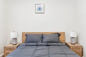 Beautiful 3bed 1bath house 10mins Bus ride to NYC - Image 4