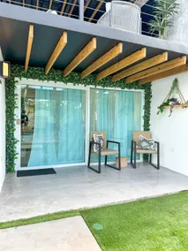 Luxury Suite with direct access to Pool/TSWA#1 - Image 5