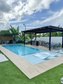 Luxury Suite with direct access to Pool/TSWA#1 - Image 4