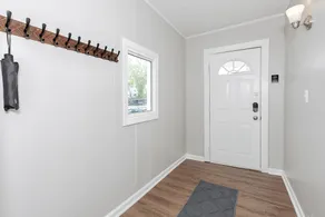 Gem in the heart of Little Italy! 3BR-DN - Image 2