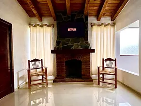 Peace and Comfort: Downtown 10 min away, NO Extra Fee - Image 3