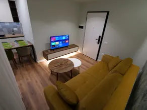 Xhoni Seaside Apartments B - Image 2