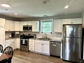 Pet Friendly, Close to Morehead Downtown - Image 2