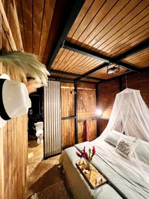 River Mountain Cabin Tours & Waterfalls Adventure - Image 2