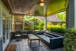 Charming Garden Suite | UBC, YVR & Downtown - Image 3