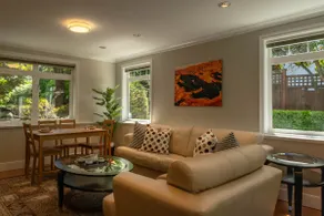 Charming Garden Suite | UBC, YVR & Downtown - Image 2