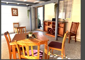Private 2 Bedrm Cottage - walk to shops & club - Image 4
