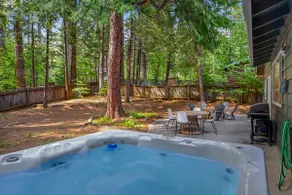 The Hideout: Hot Tub | Fire Pit | Game Room - Image 5