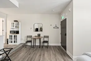 Strathroy Studio “Boutique living at its best!” - Image 3
