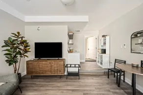 Strathroy Studio “Boutique living at its best!” - Image 2