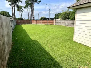 Youngsville Benedict House - Image 3
