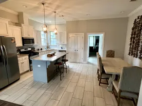 Youngsville Benedict House - Image 5