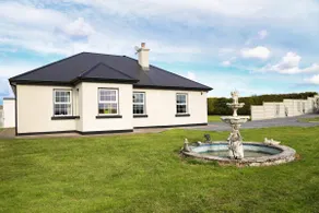 Charming 3 Bedroom Retreat - Image 3