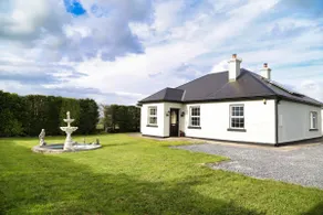 Charming 3 Bedroom Retreat - Image 5