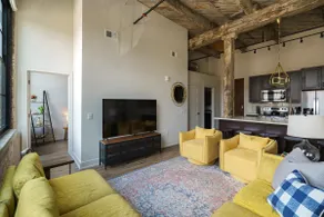 Cozy Chic Ellis Loft - Image 4