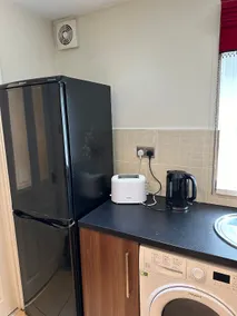 Entire studio flat - Image 2