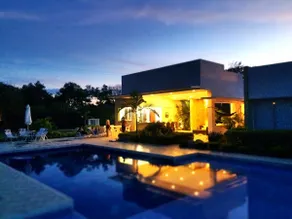 House with magical tropical immersion - Image 2