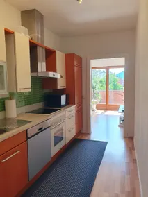 Apartment with lake access & pool & garden - Image 5