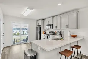 Bright & Modern, Backyard+Firepit, Near Greenville - Image 4