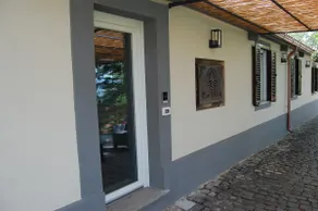 Melody House - Image 3