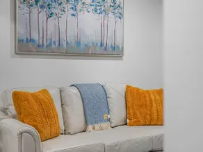 Cozy Retreat - Image 4
