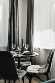 Riverra House - Apartment No1 - Image 3