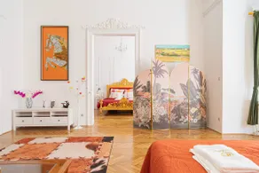 J Home•Chain Bridge Apartment•Danube View•Sleeps 6 - Image 5