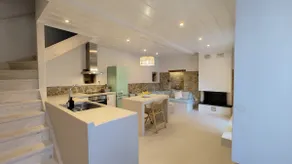 Serene Galaxidi Home - Image 3