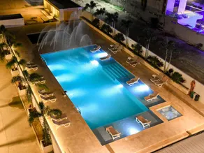 Modern on the beach with a pool and breakfast - Image 5