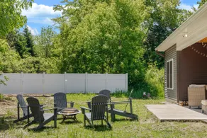 Tranquil Retreat: Hot Tub & Fire Pit! - Image 4