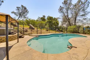 Yosemite Area Mountain Home | Pool • 5 Acres - Image 2